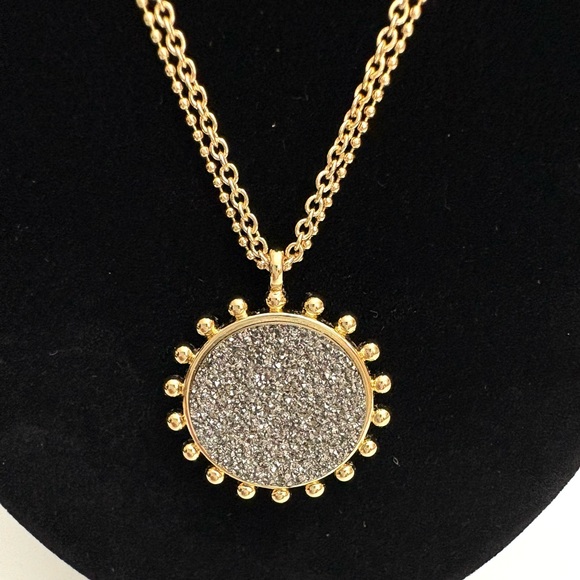 BaubleBar Jewelry - Elegant Gold and Silver Pendant Necklace